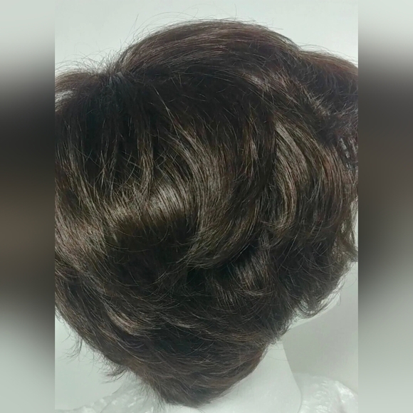 Rene of Paris Jamie, Y2K style wig, 2348 Dark brown, Short Sleek - Picture 6 of 9